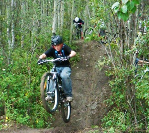 mountain-biking-e1294258759826-300x269